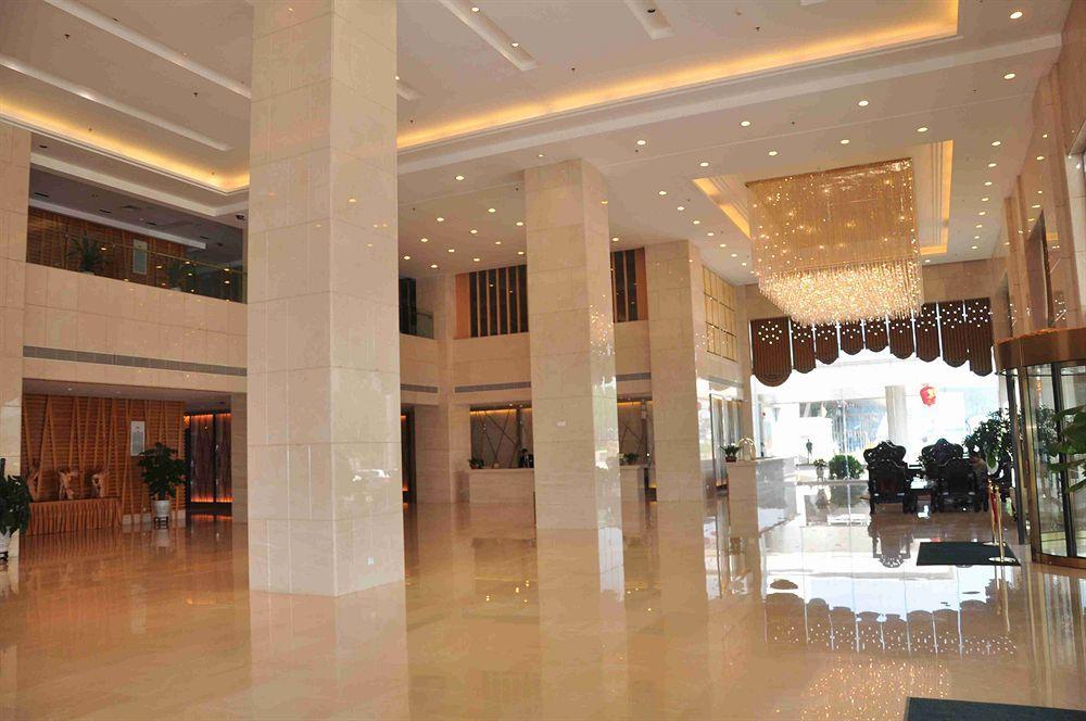 New Cozy Harbour Hotel Нанинг Екстериор снимка