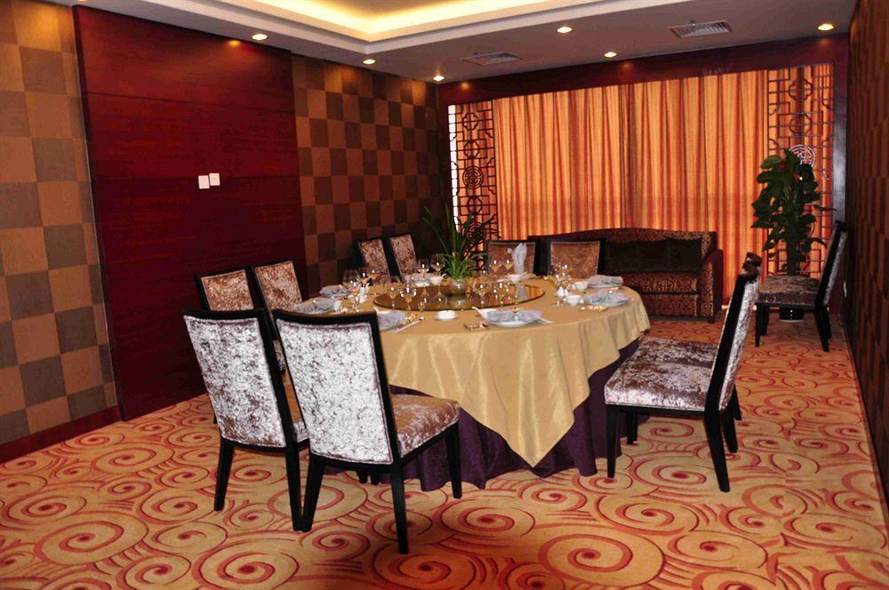 New Cozy Harbour Hotel Нанинг Екстериор снимка